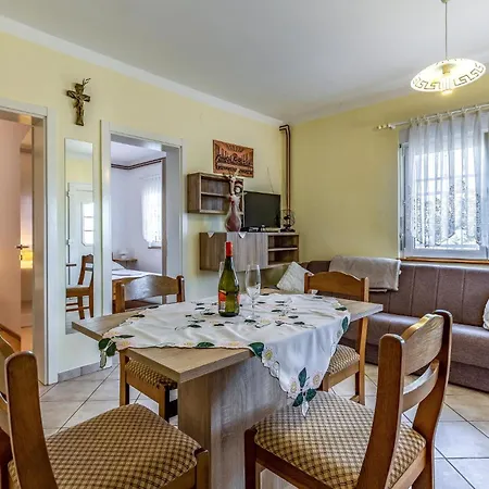 Apartment Awesome In Kavran With Wifi *